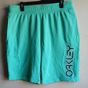 Oakley Green‎ Athletic Shorts Lightweight Elastic Waist